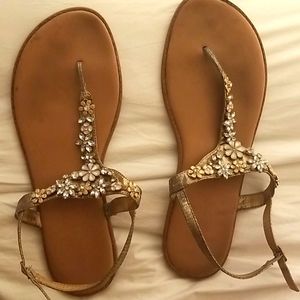 Jewel sandals ❤